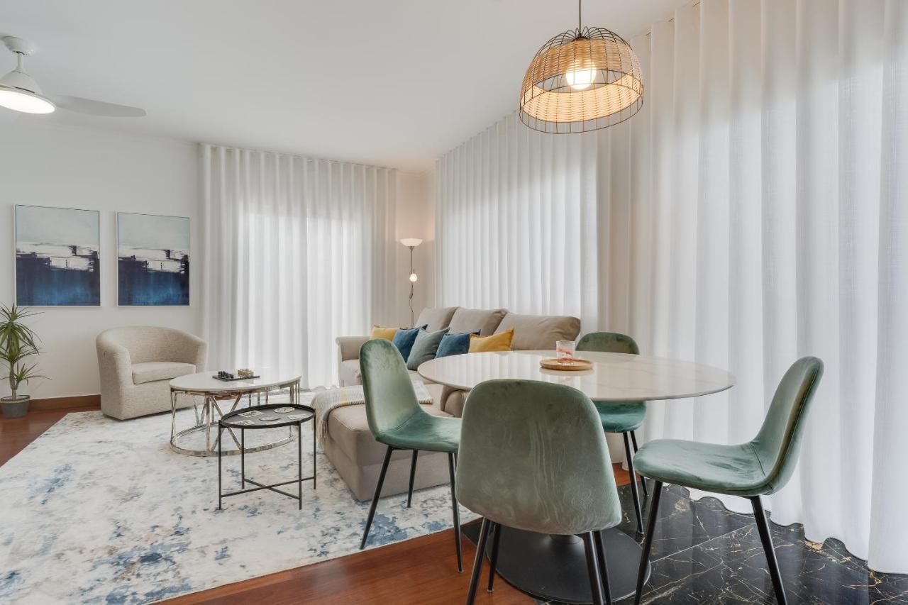 Cozy Penthouse By Holiday Rental Madeira Canico  Bagian luar foto