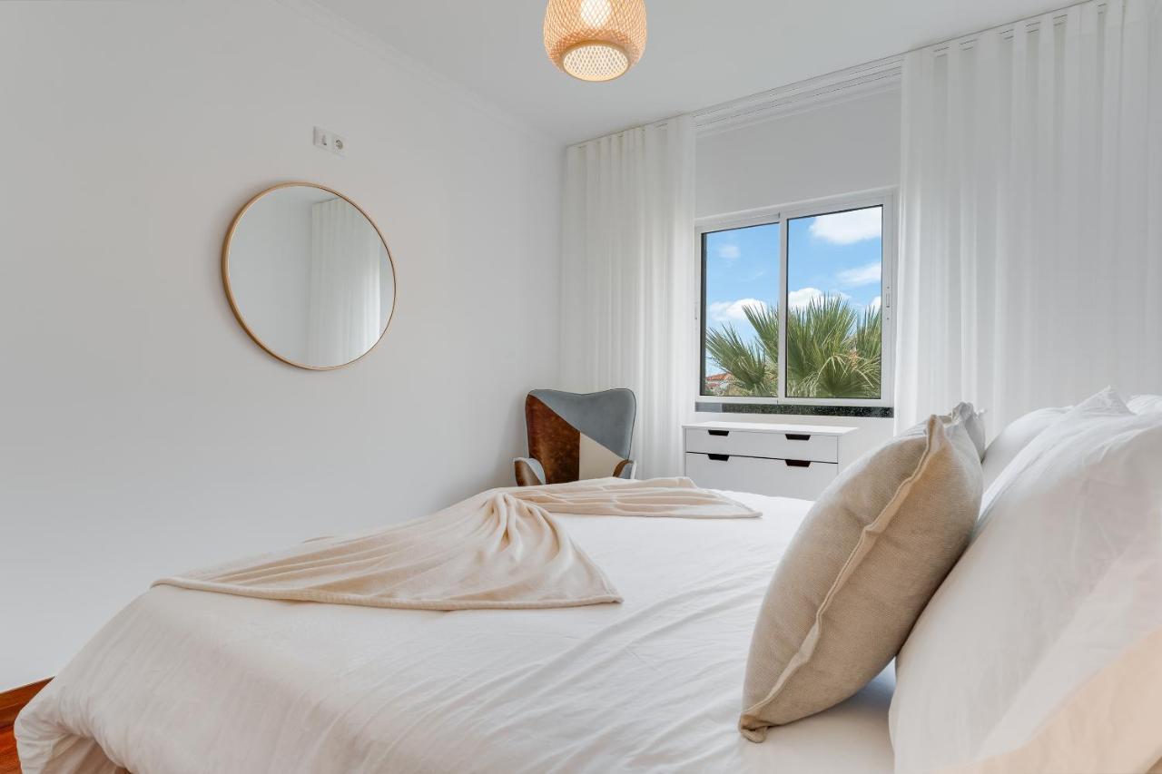 Cozy Penthouse By Holiday Rental Madeira Canico  Bagian luar foto