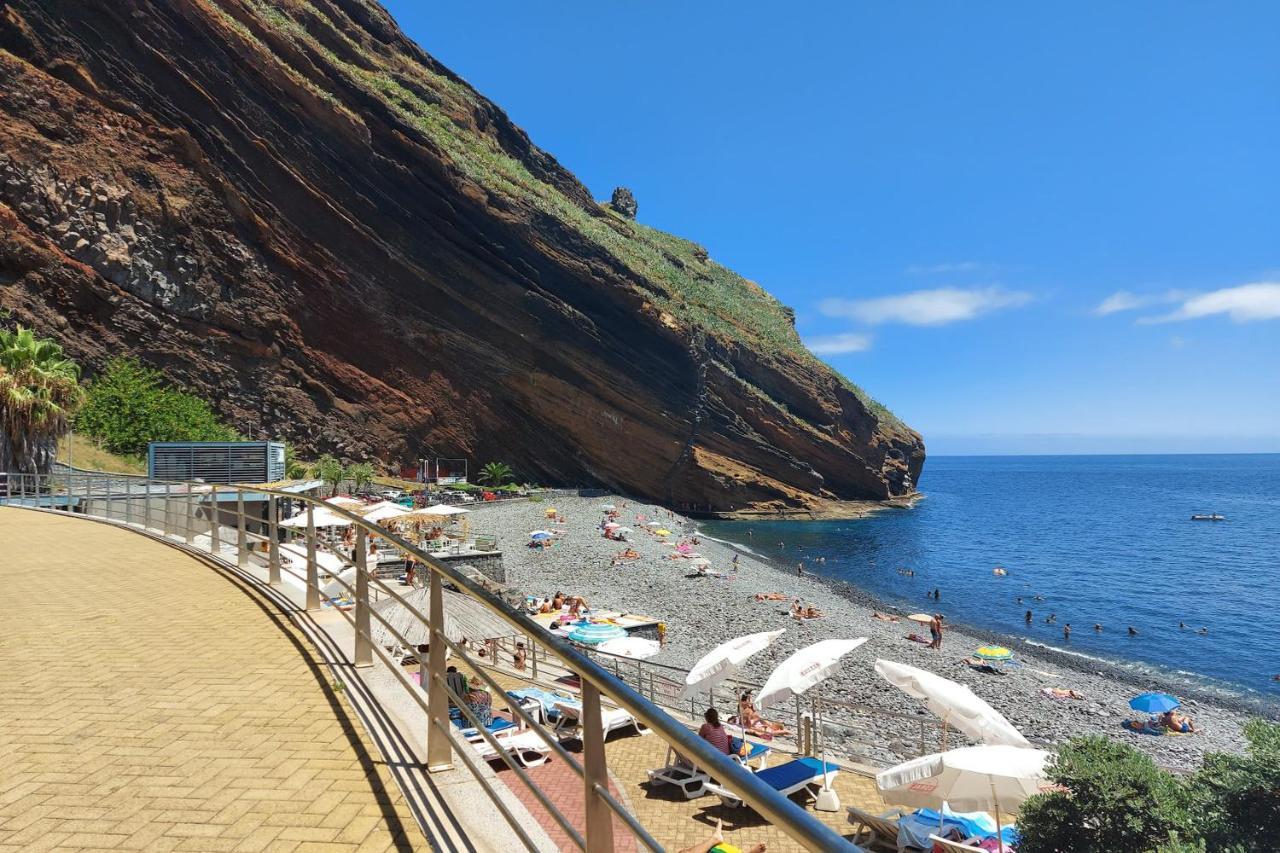 Cozy Penthouse By Holiday Rental Madeira Canico  Bagian luar foto