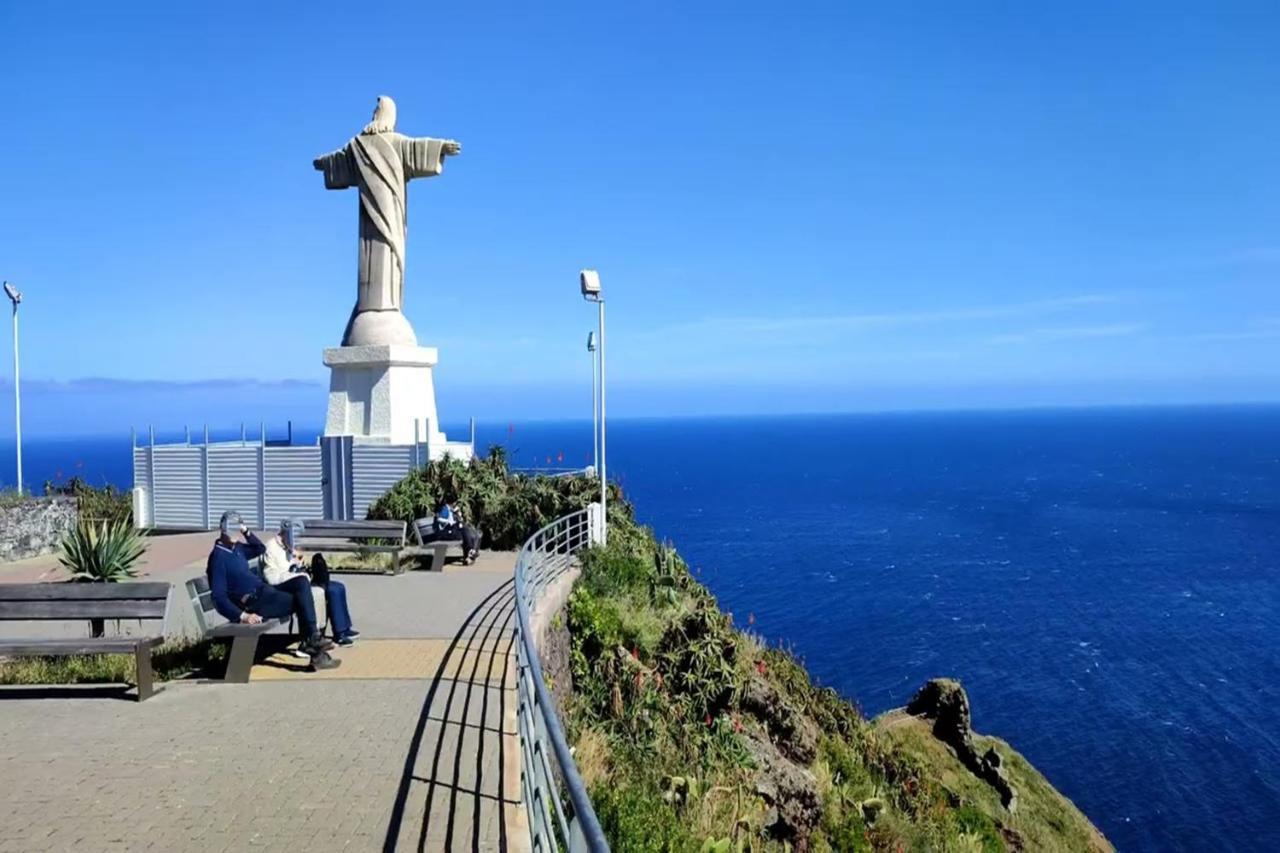 Cozy Penthouse By Holiday Rental Madeira Canico  Bagian luar foto