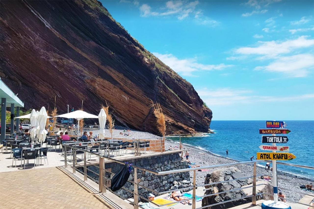 Cozy Penthouse By Holiday Rental Madeira Canico  Bagian luar foto