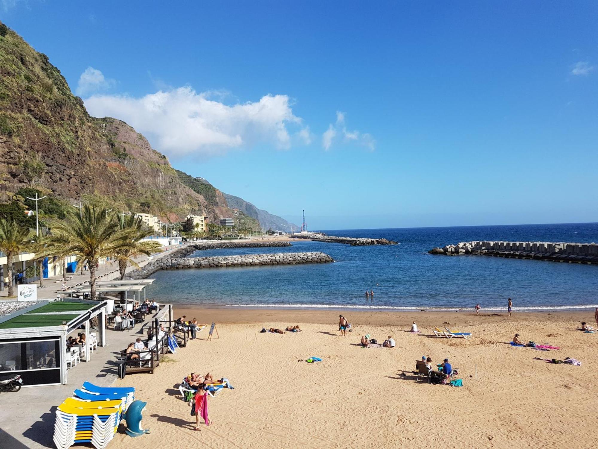 Cozy Penthouse By Holiday Rental Madeira Canico  Bagian luar foto